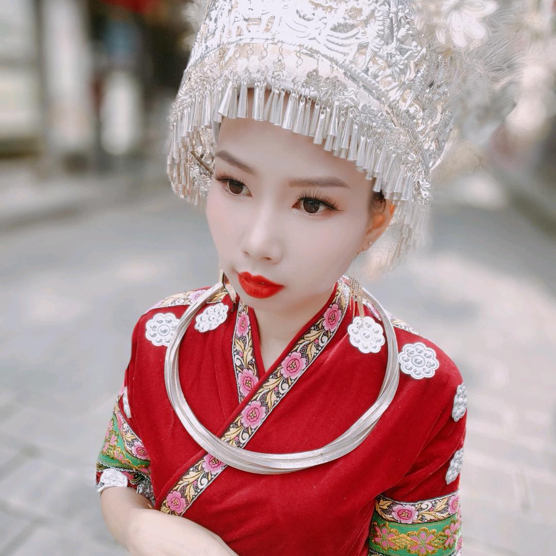 甄曦霓硪