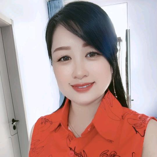 燕子的花样年华🌸