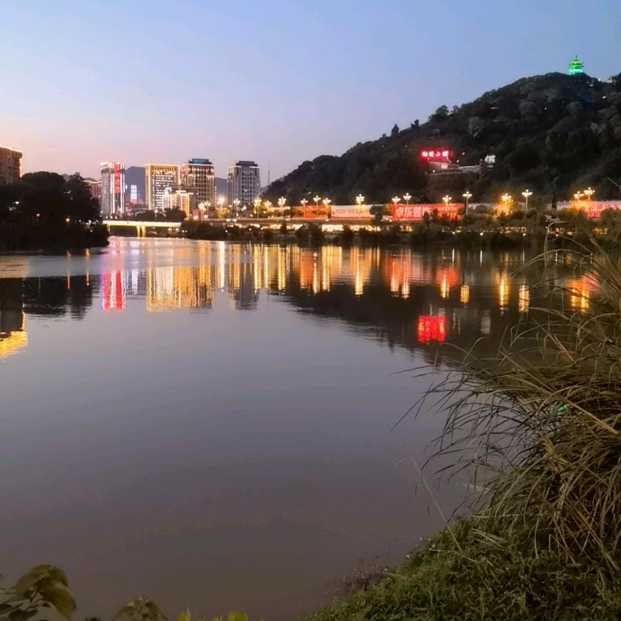 青年努力