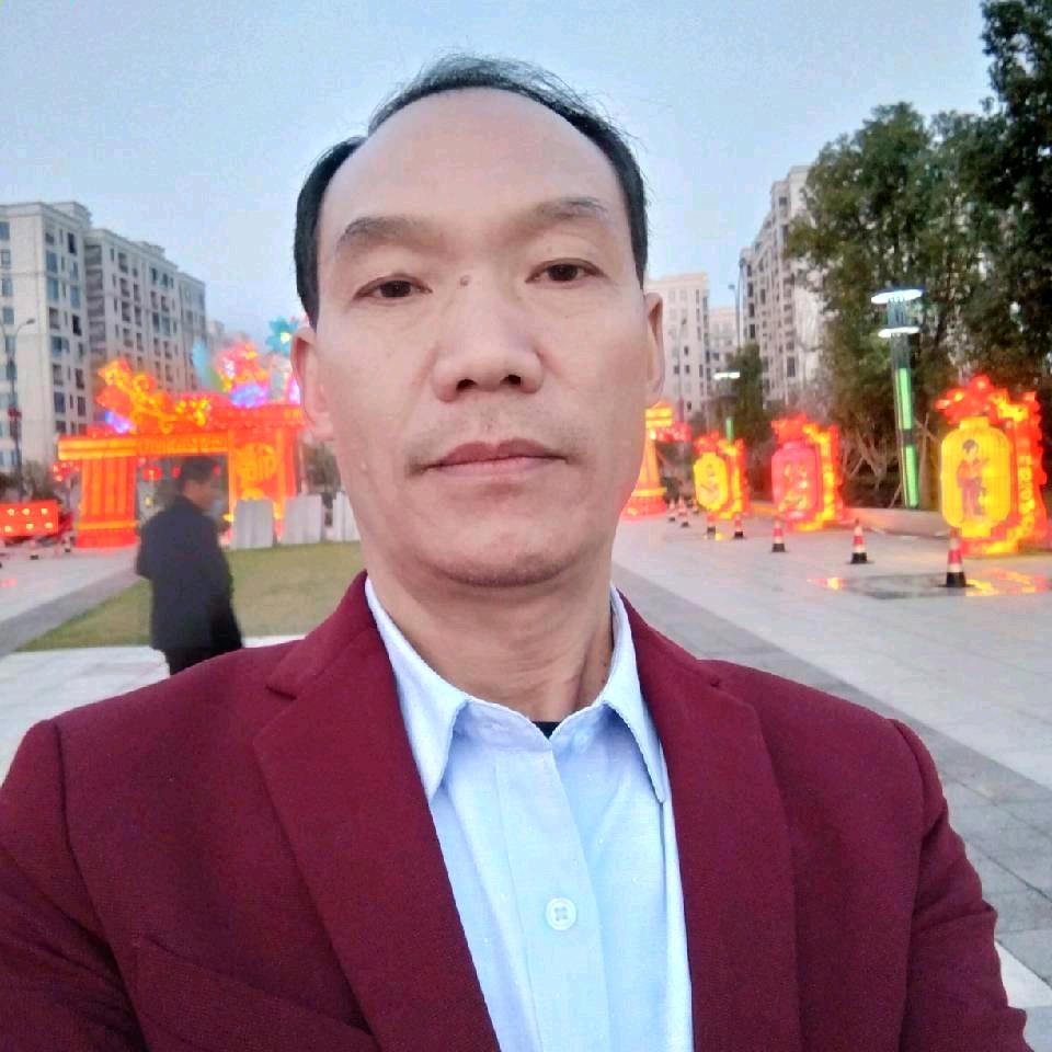 曾哥，晚上8点18分开播，欢迎光临
