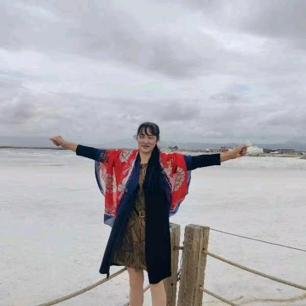 杨东娥，