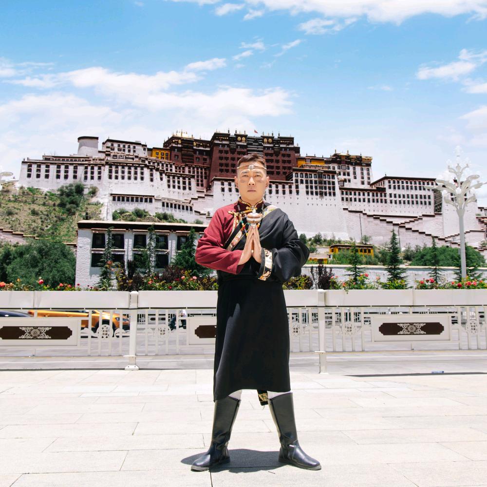 小小宇,