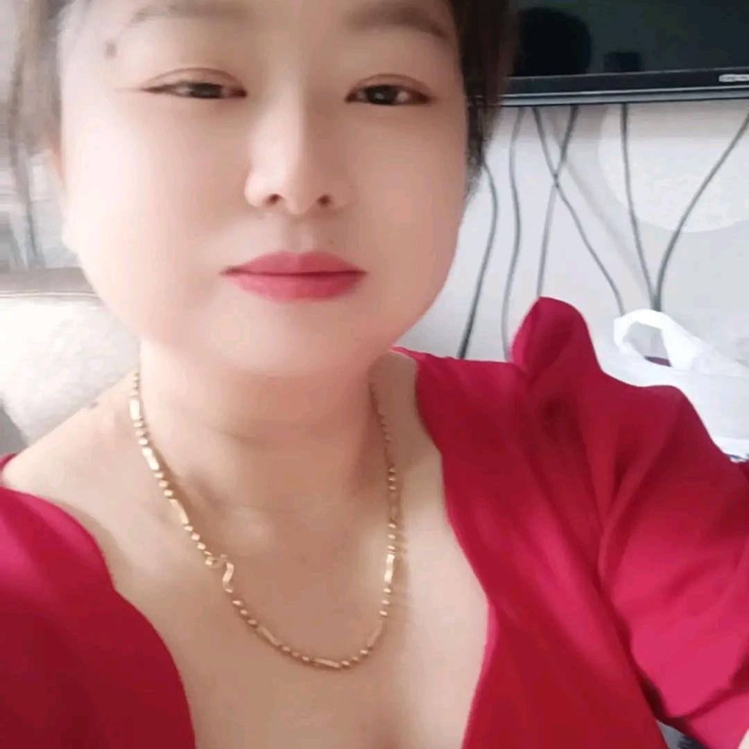 正宗炒粉军哥的妈妈