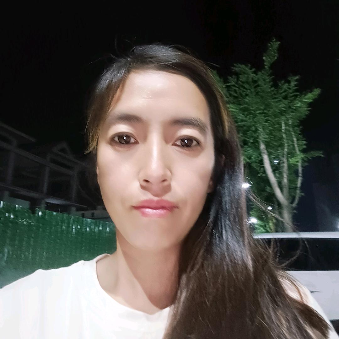 张万红