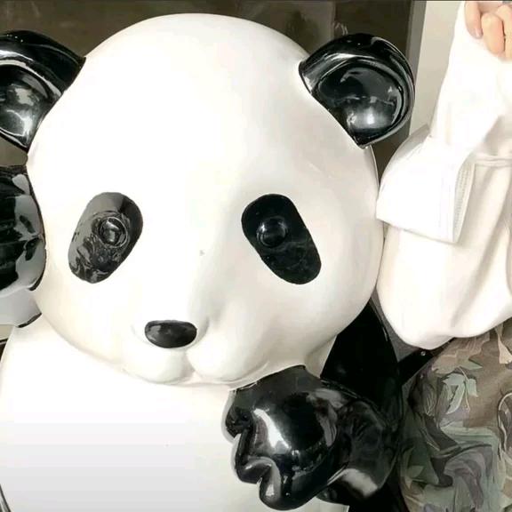 曾八次婉拒章若楠