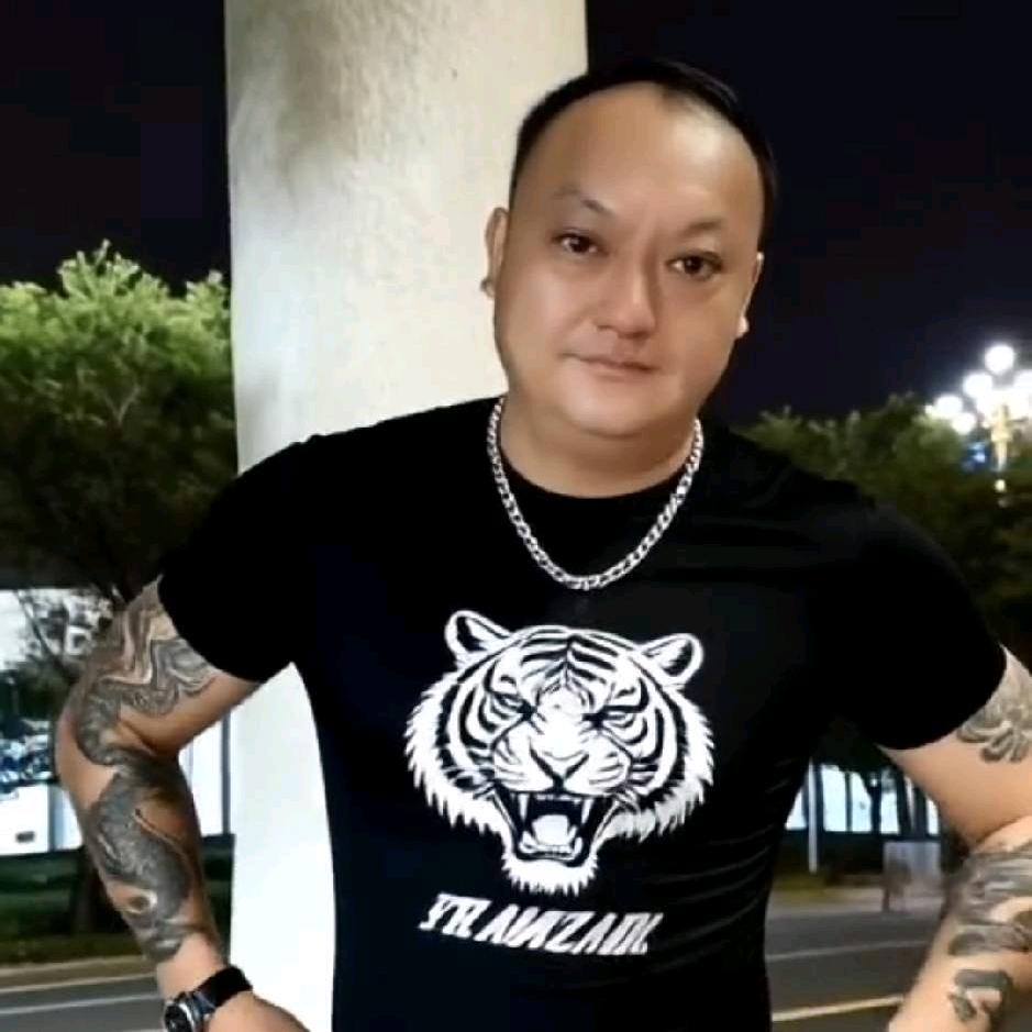 杨得亿