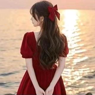 依依