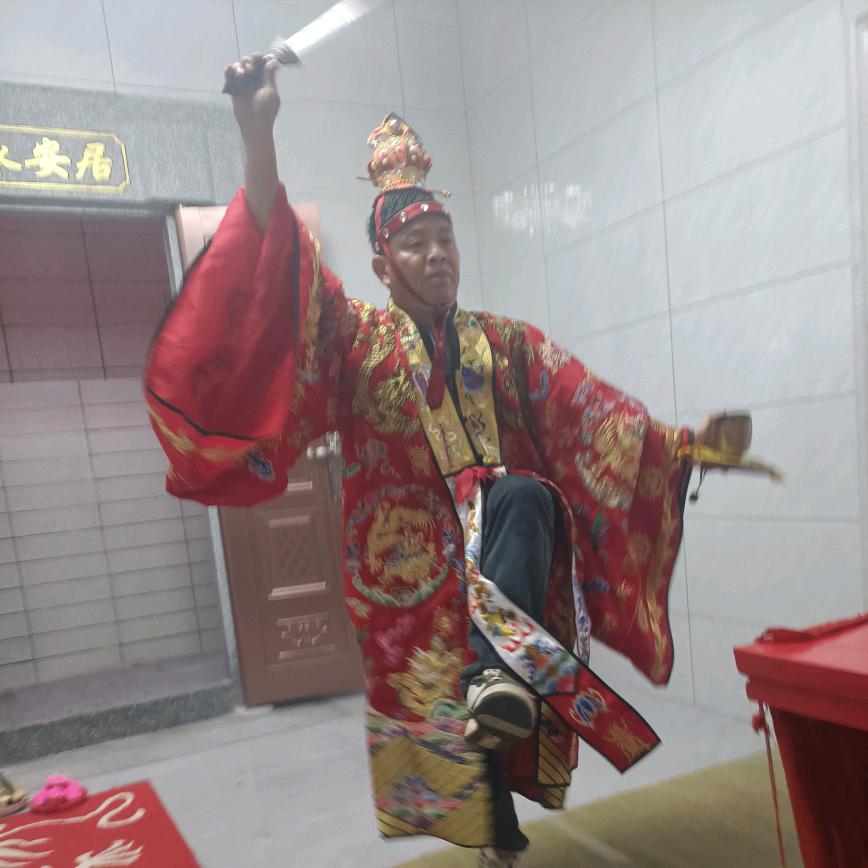 陆丰朱文质