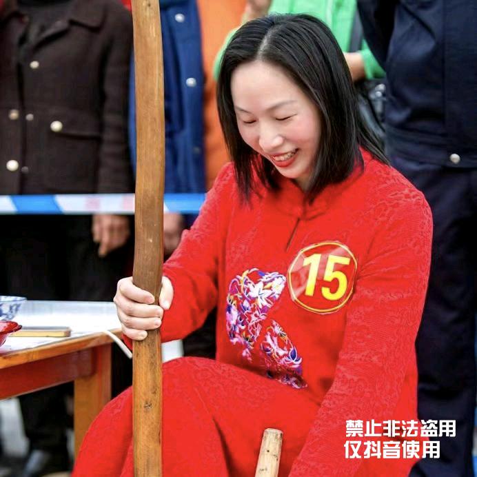 占艳擂茶女神短视频团队