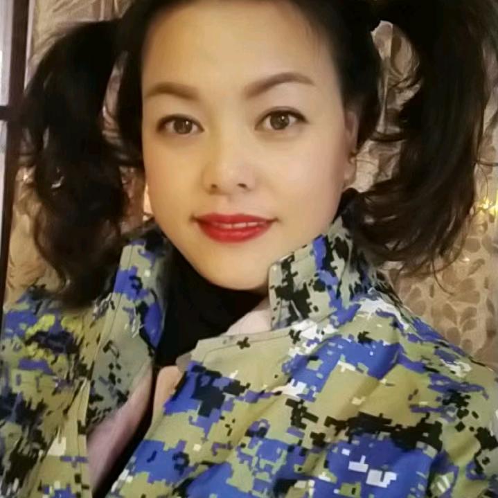 丫梅（苗族）