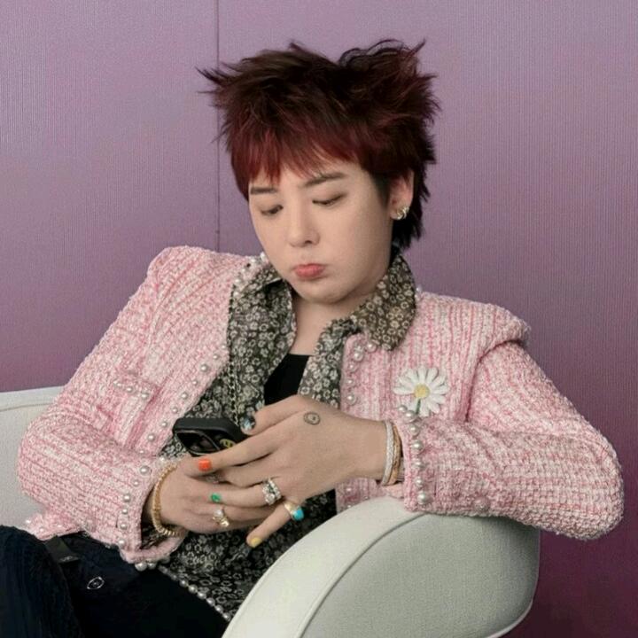 G-Dragon
