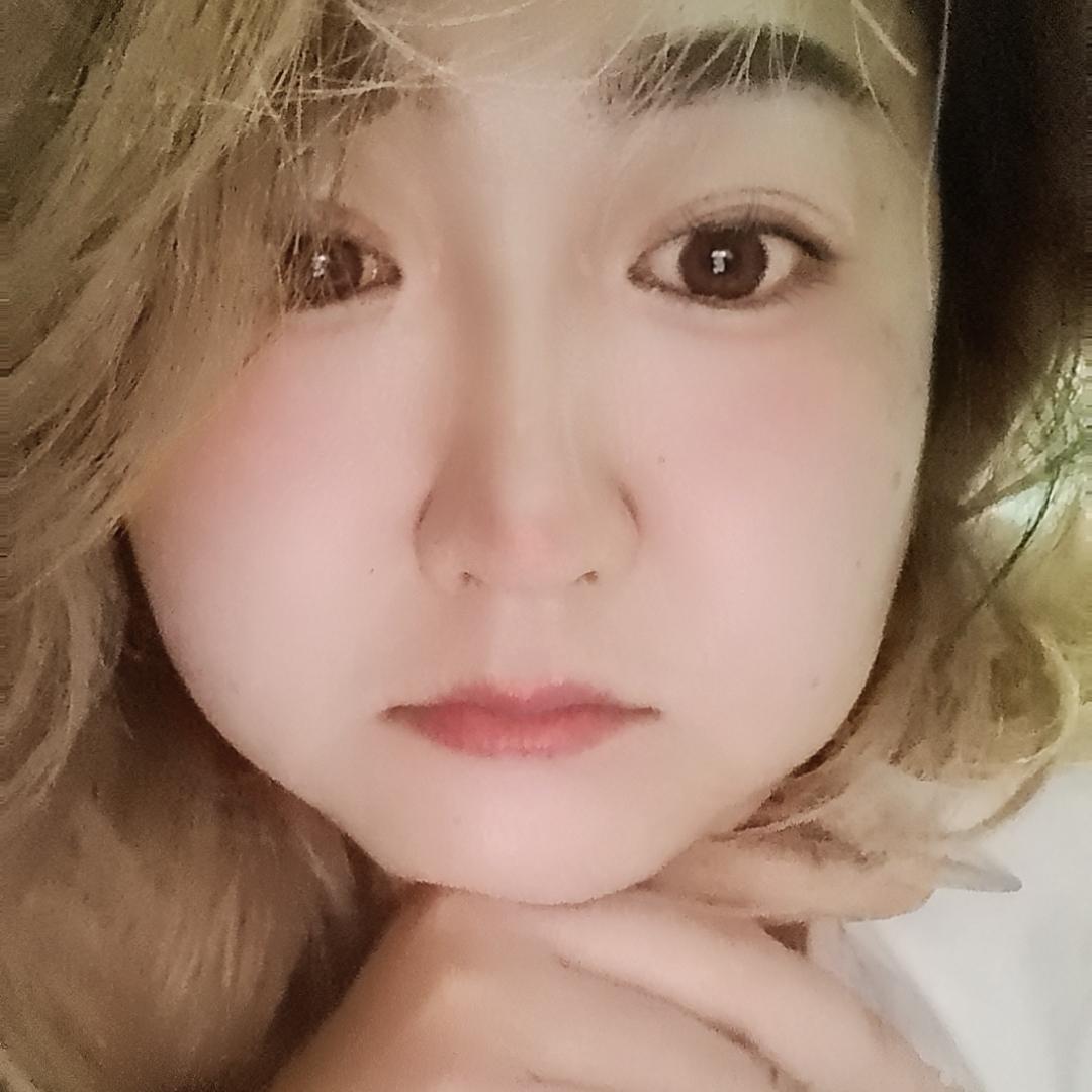 是泡泡姐姐吖