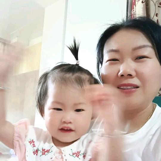 甜甜 💋妈咪