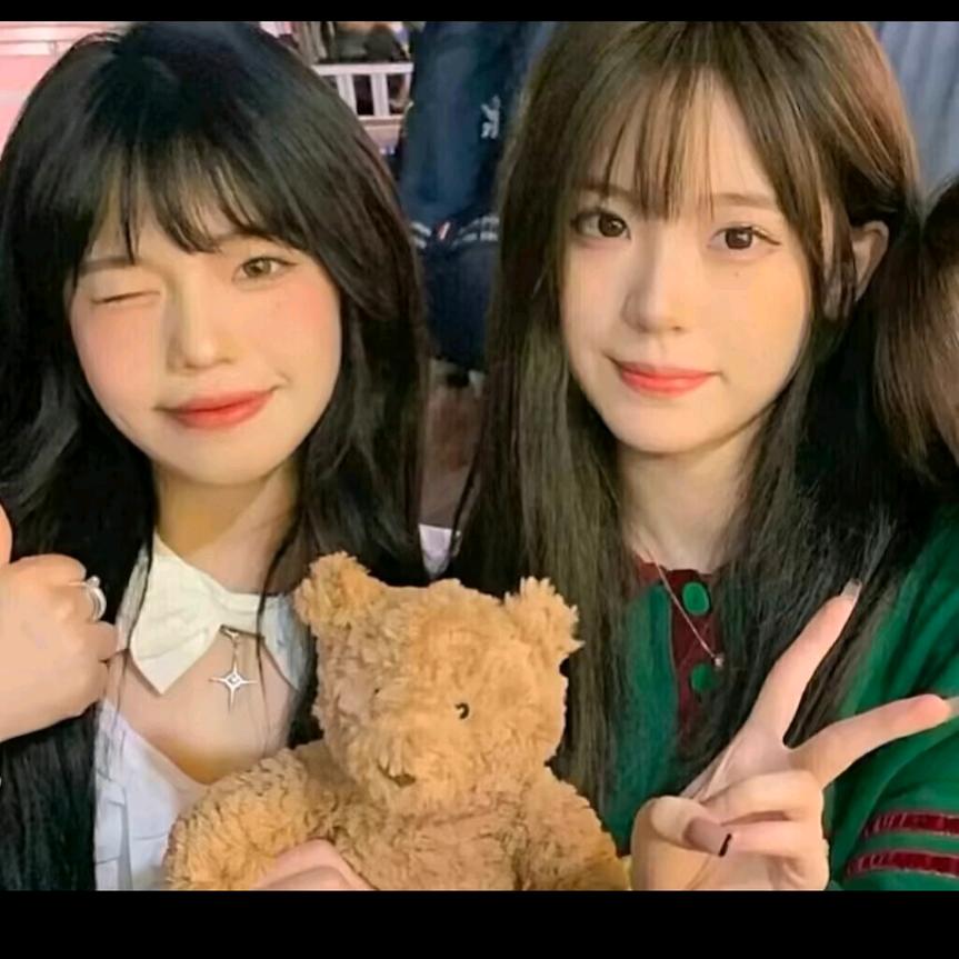 馨嫒超可耐吖₆₄₀₀