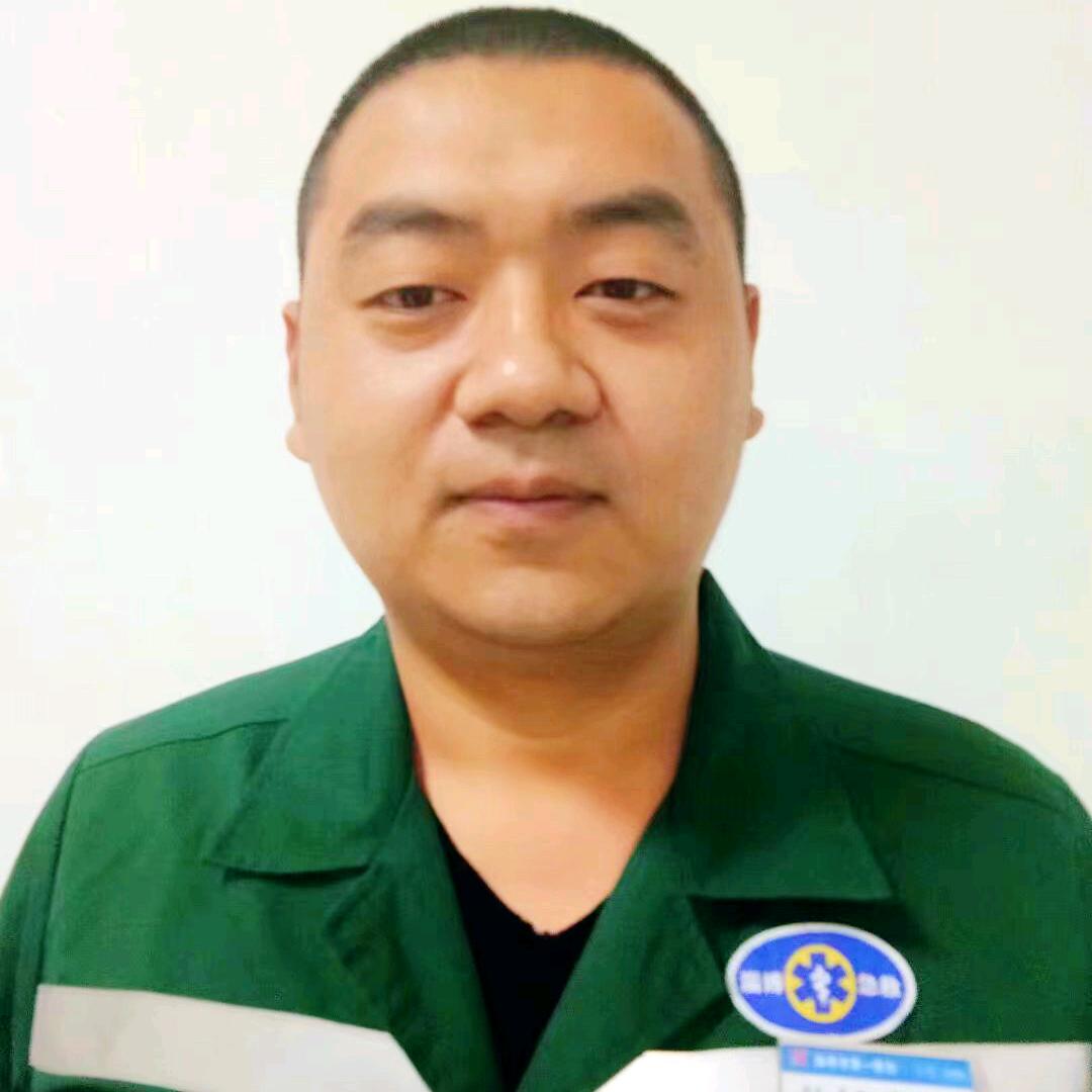 急诊科李健大夫