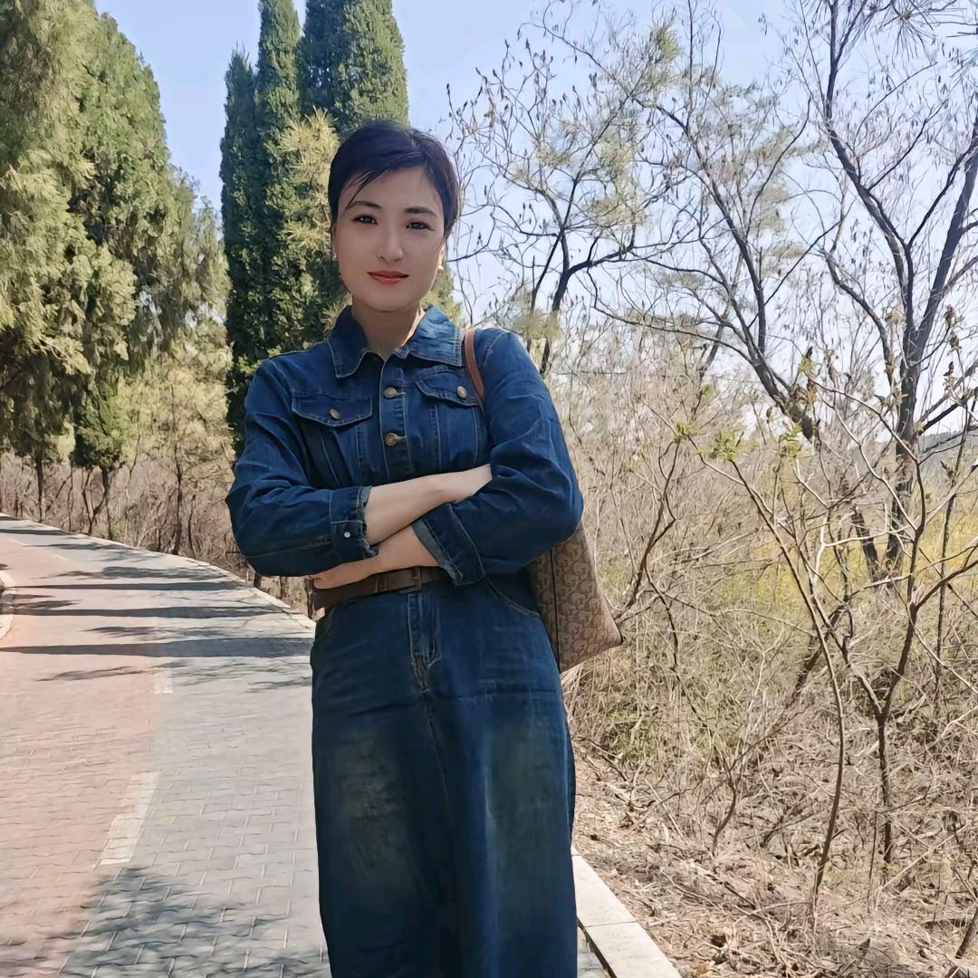 @杨芳