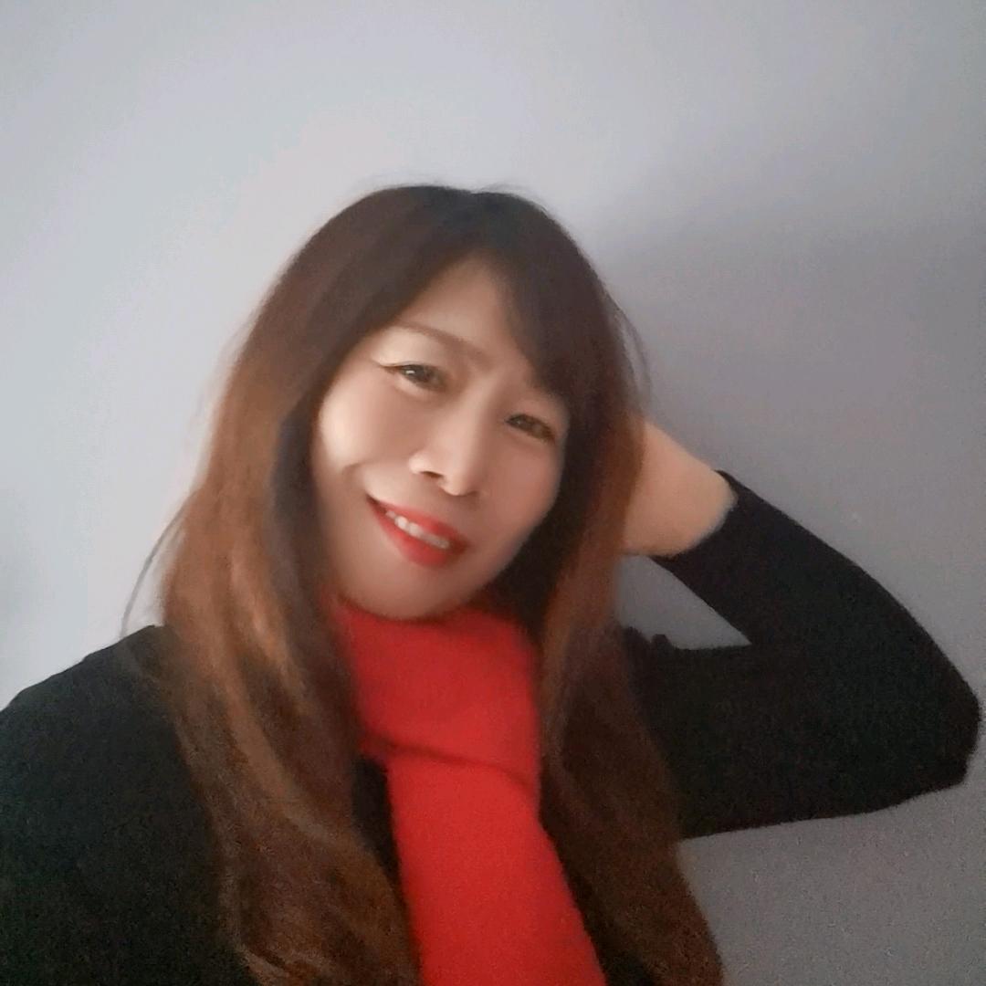 阿莲.