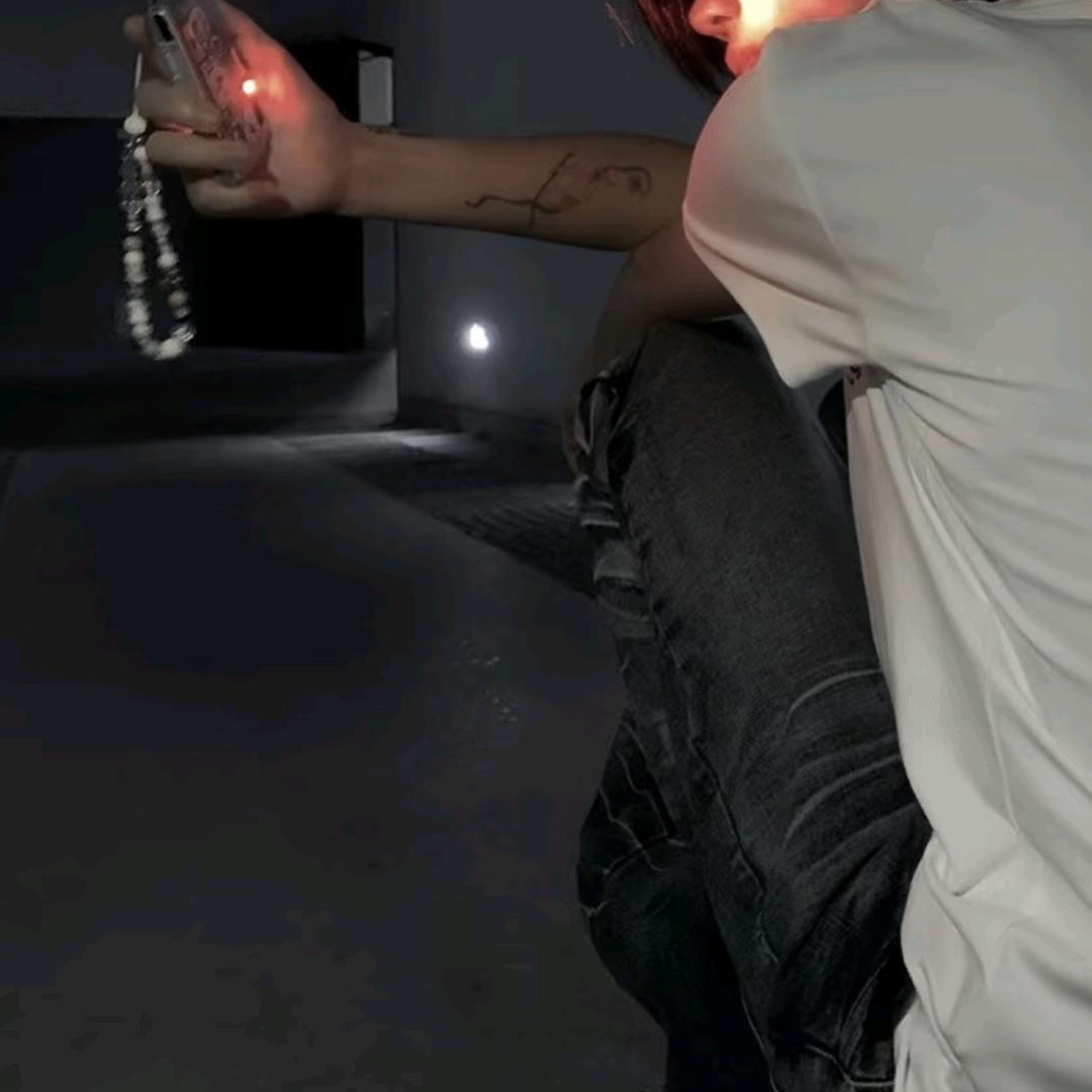 瑞