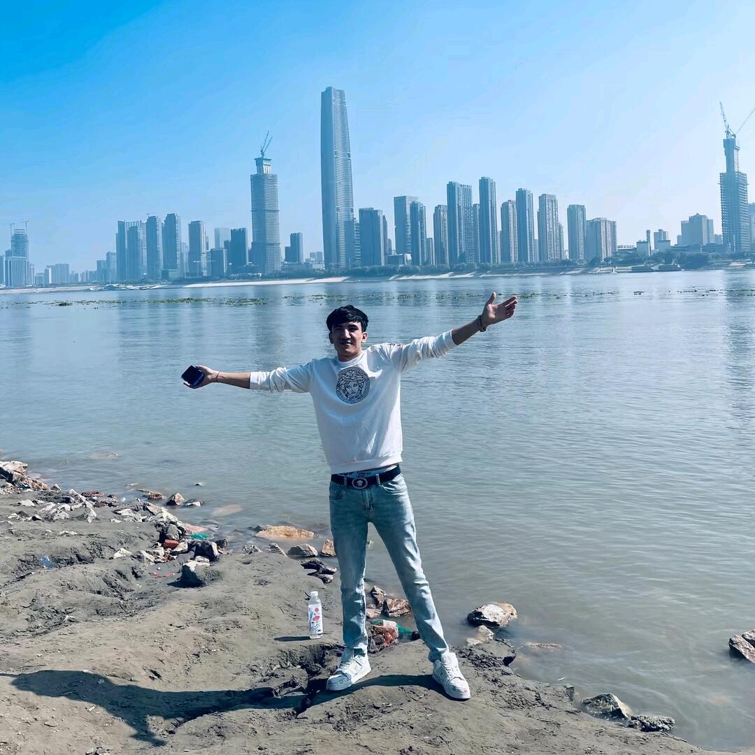 ℳ uི྆ н т д я_