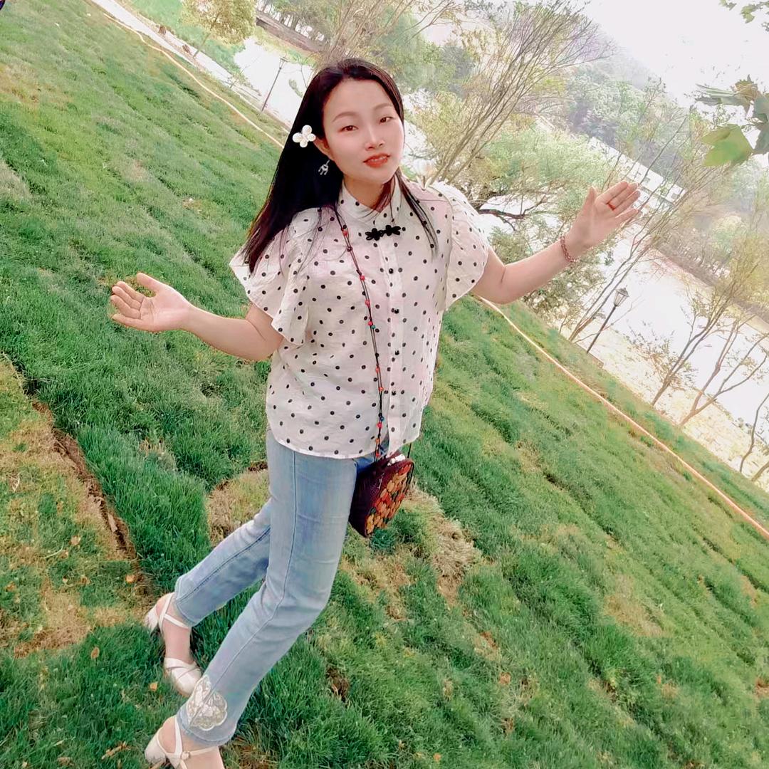 佳佳