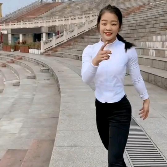 小懒虫🎶🐰