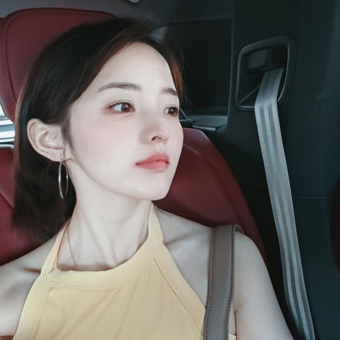 爱美的雷老师👸