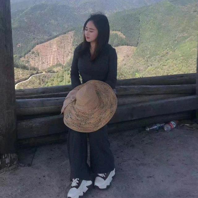 钱多多