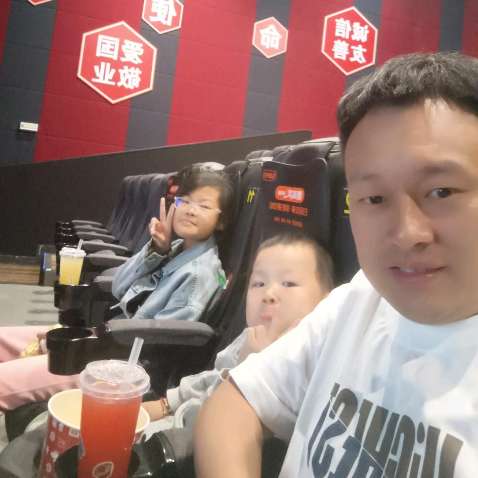 🌈🌈空有一丝愁