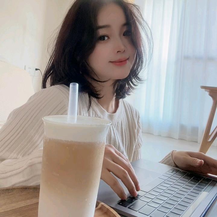 是姜小姐哈
