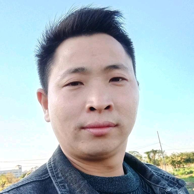 黎家天天有骚鸡骚鸭骚鹅。