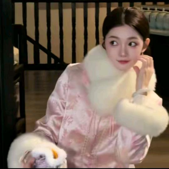 冯(CHAO MEI 时尚穿搭