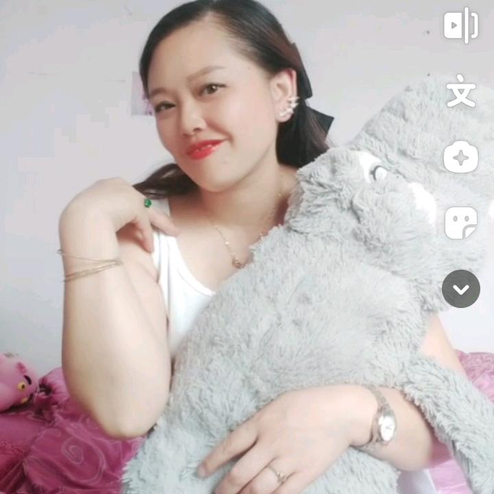 阿丽丽
