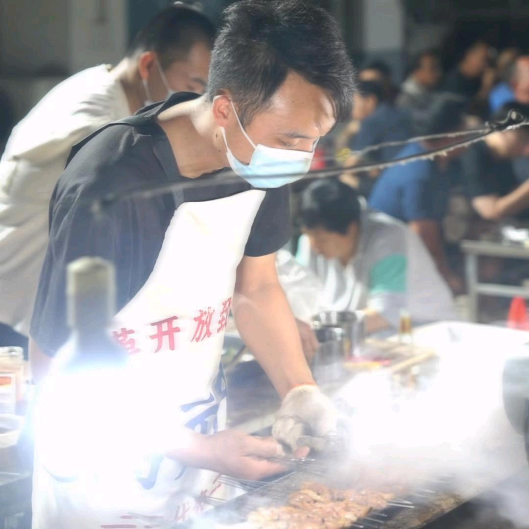 平安湖仉记烧烤