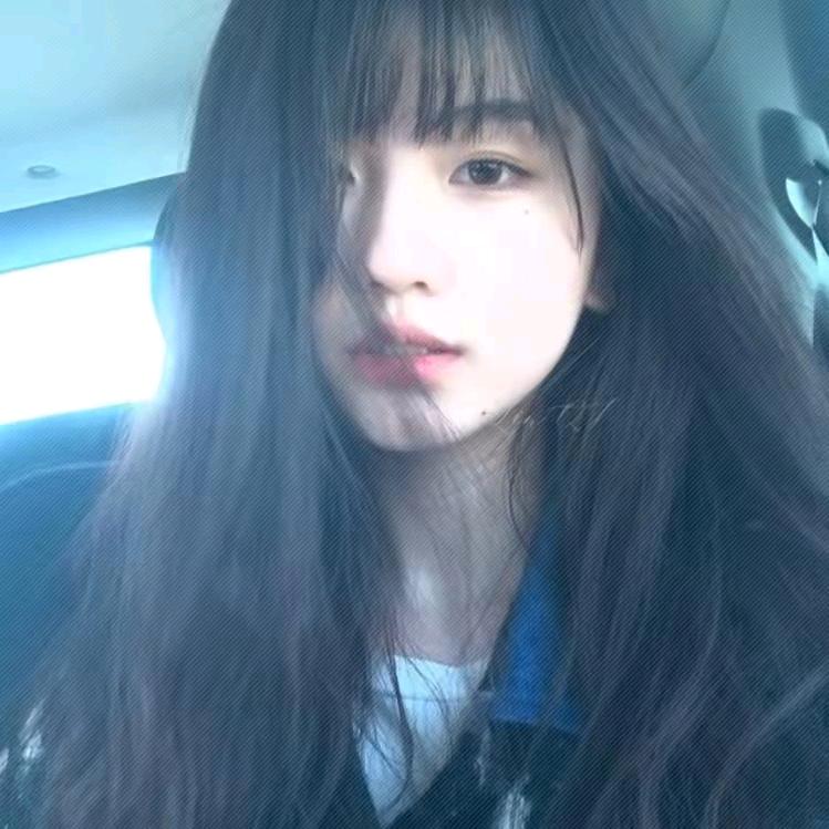 媛.