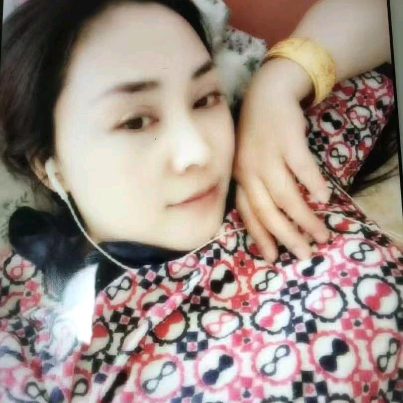 欲为大树，何为草争