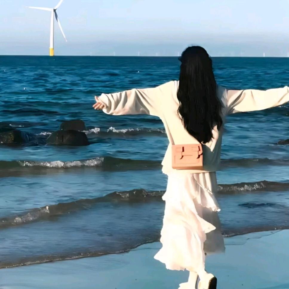 等我逢一场春