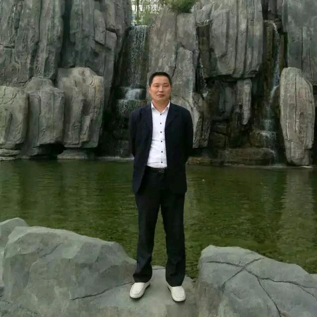 杨厚多单身