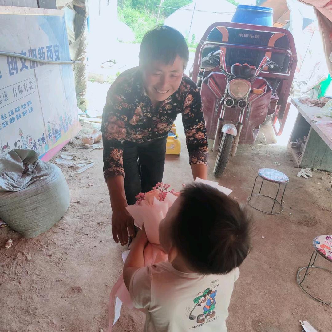 香香草莓西瓜采摘园