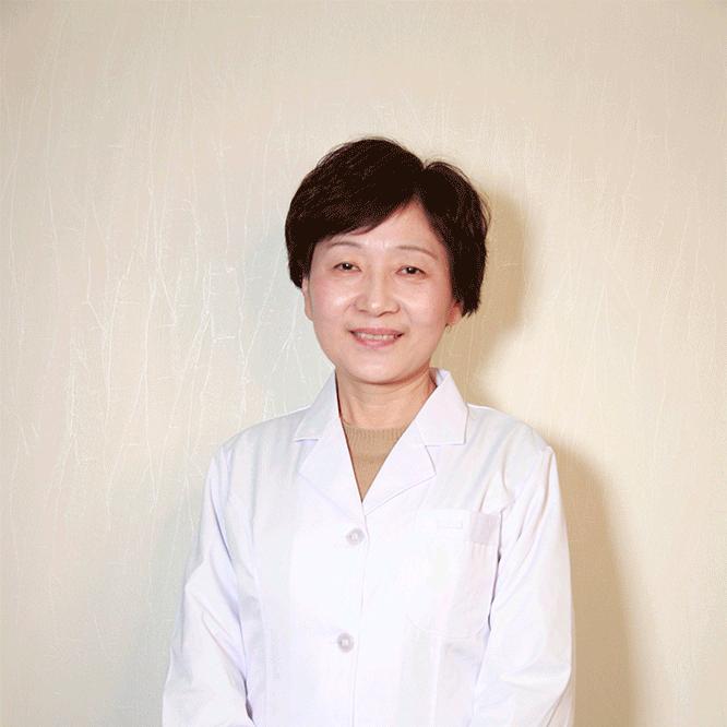 专注皮肤病40年 | 张小薇教授