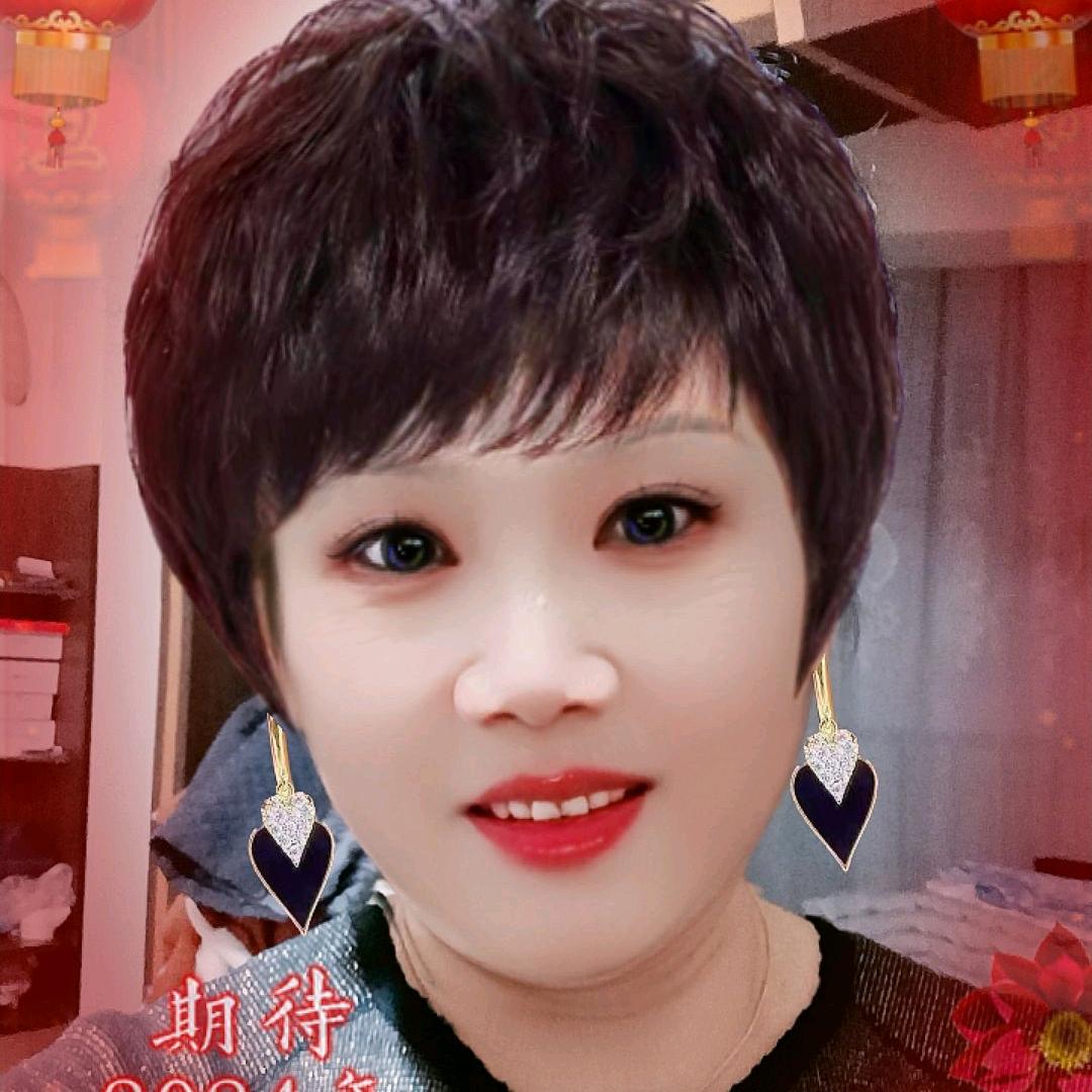 何姐