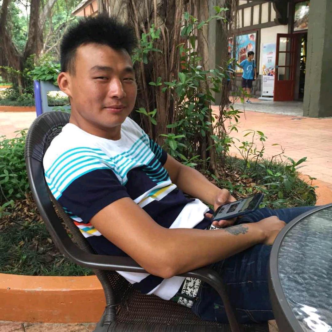 小何批发
