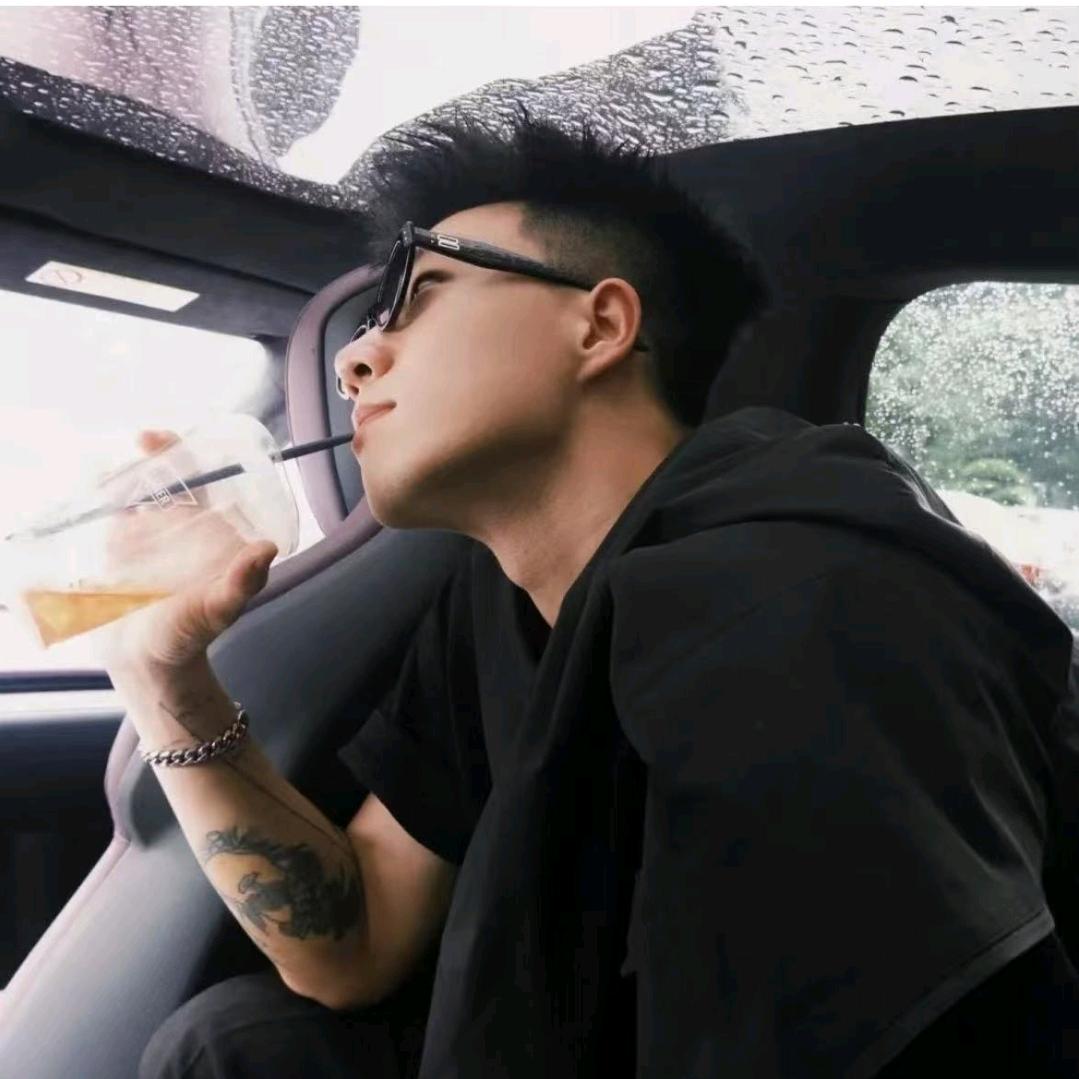 ⑦