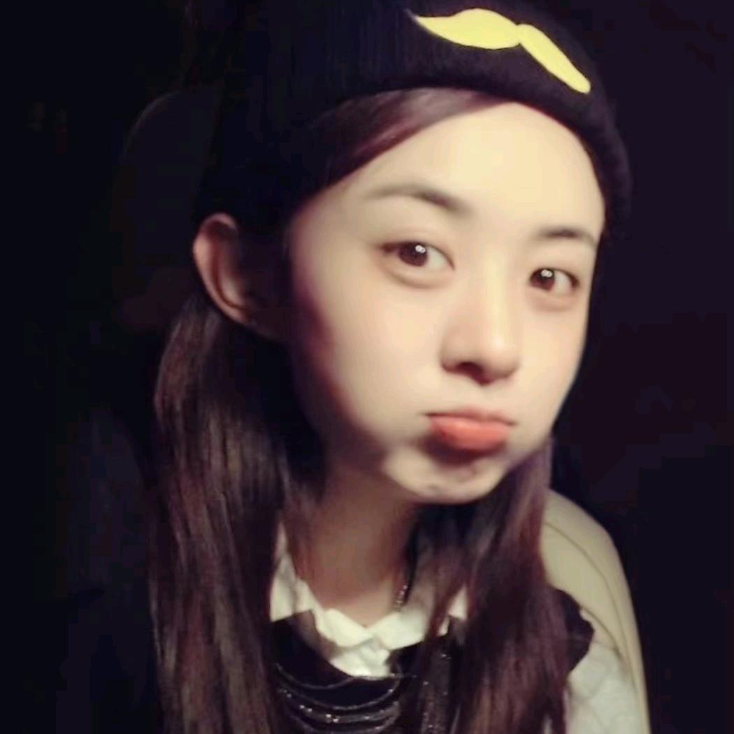 在吆喝的大客车