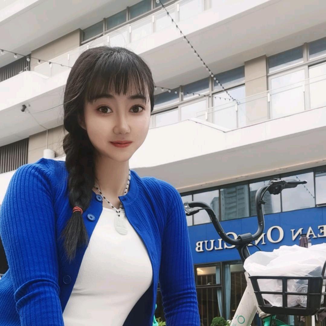 贵州小七服装