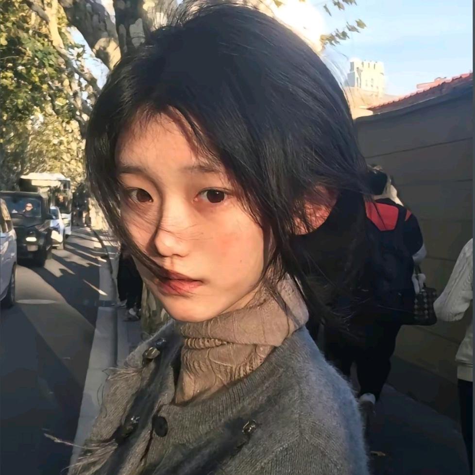 甜美烁少