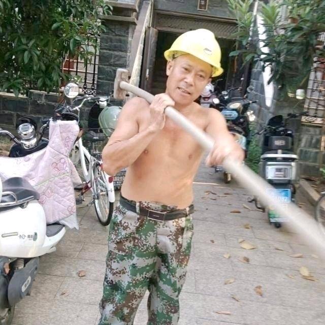 为生活打拼