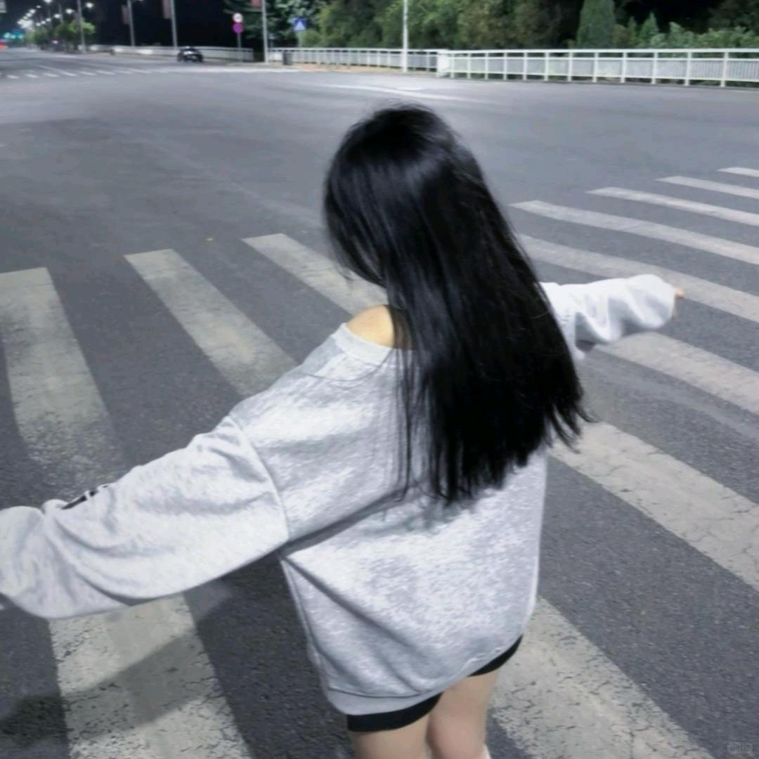 小丫头🍒在养笙馆