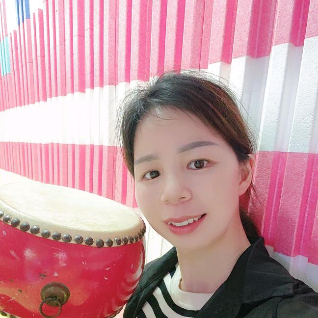 螺蛳粉店老板娘