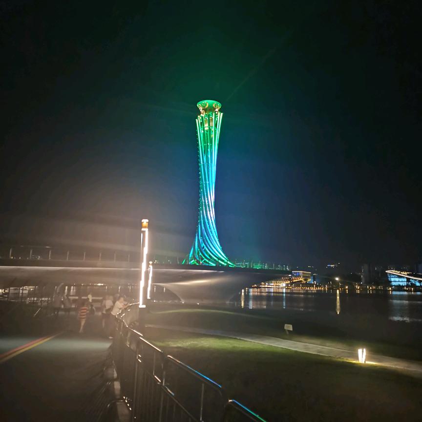 凉山  星爷  成都拆除.清运建渣有限公