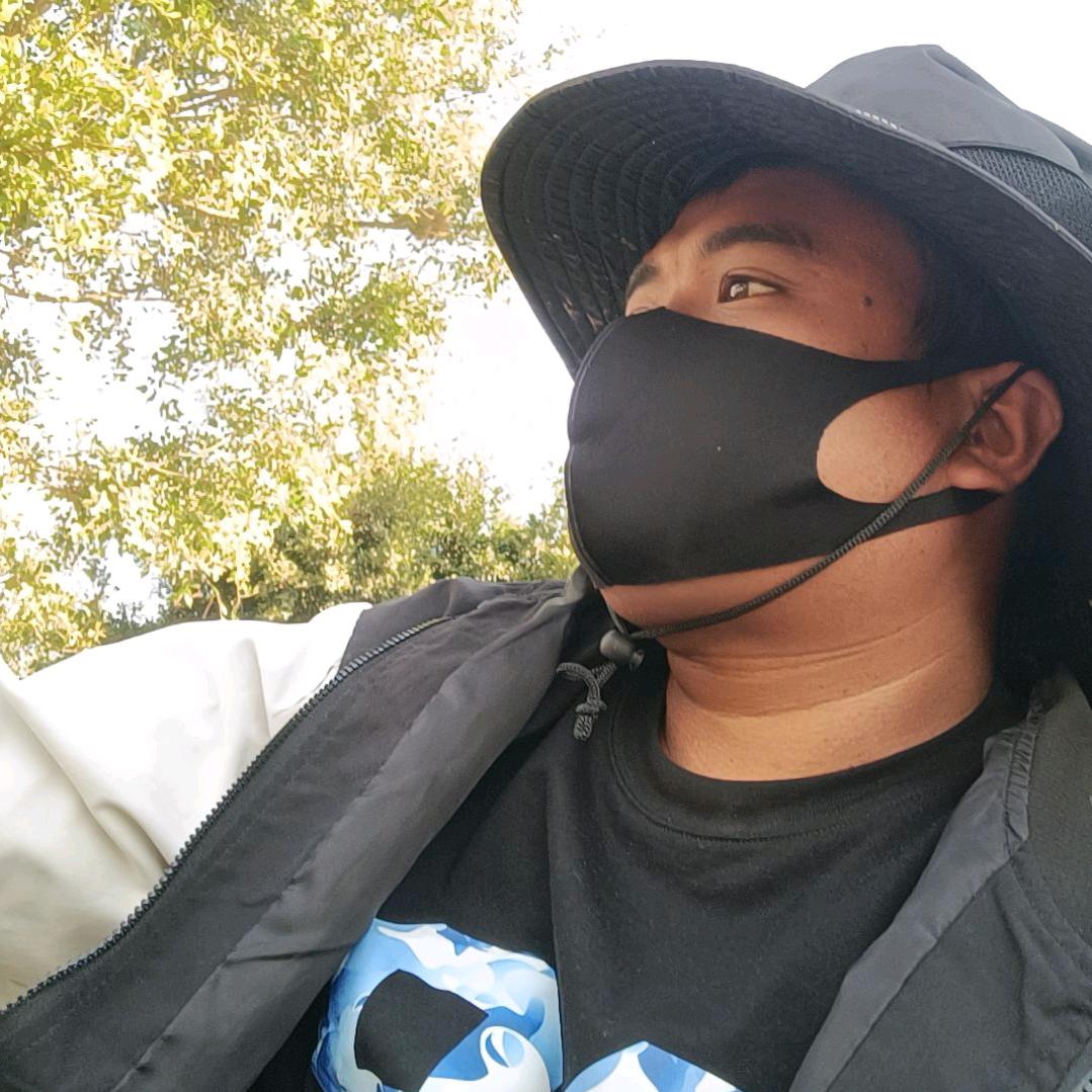 《荣😘少》